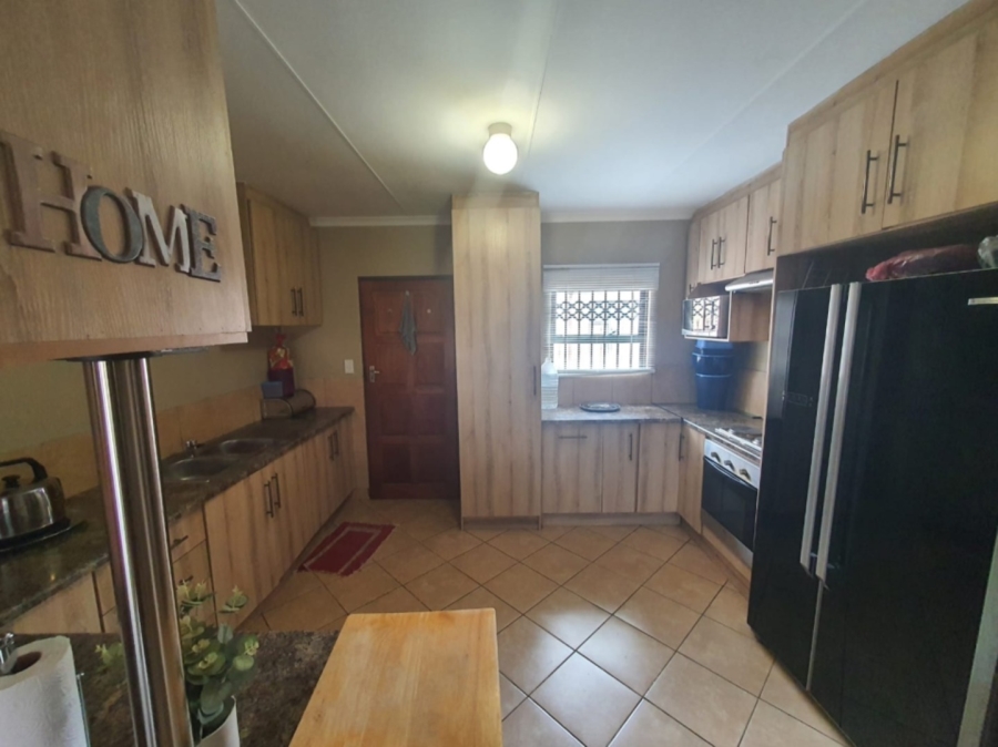 3 Bedroom Property for Sale in Heidedal Free State